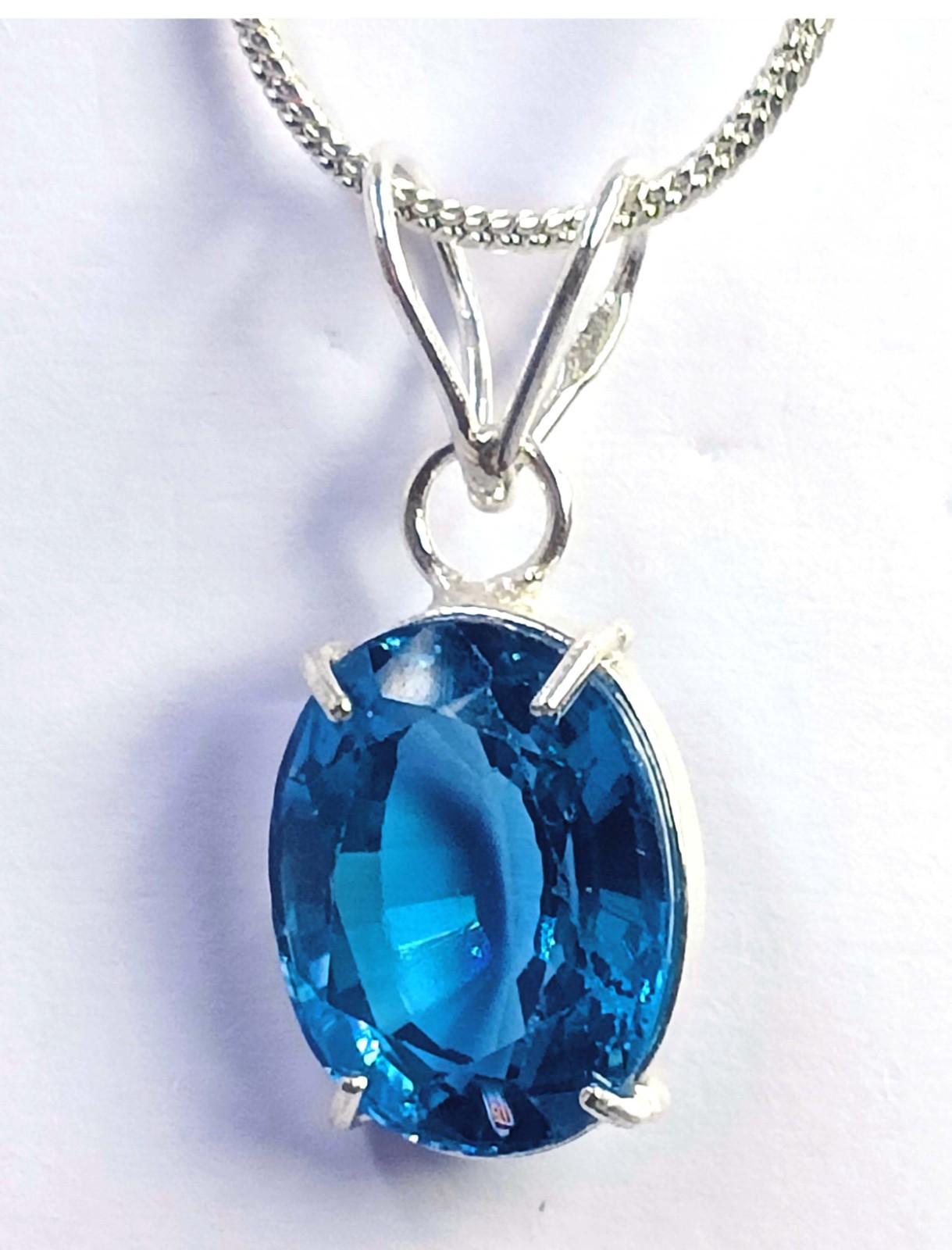 Unique Item 24 Ct Natural Blue Sapphire Pendant Oval Shape 925 Silver IGL 6MHQ