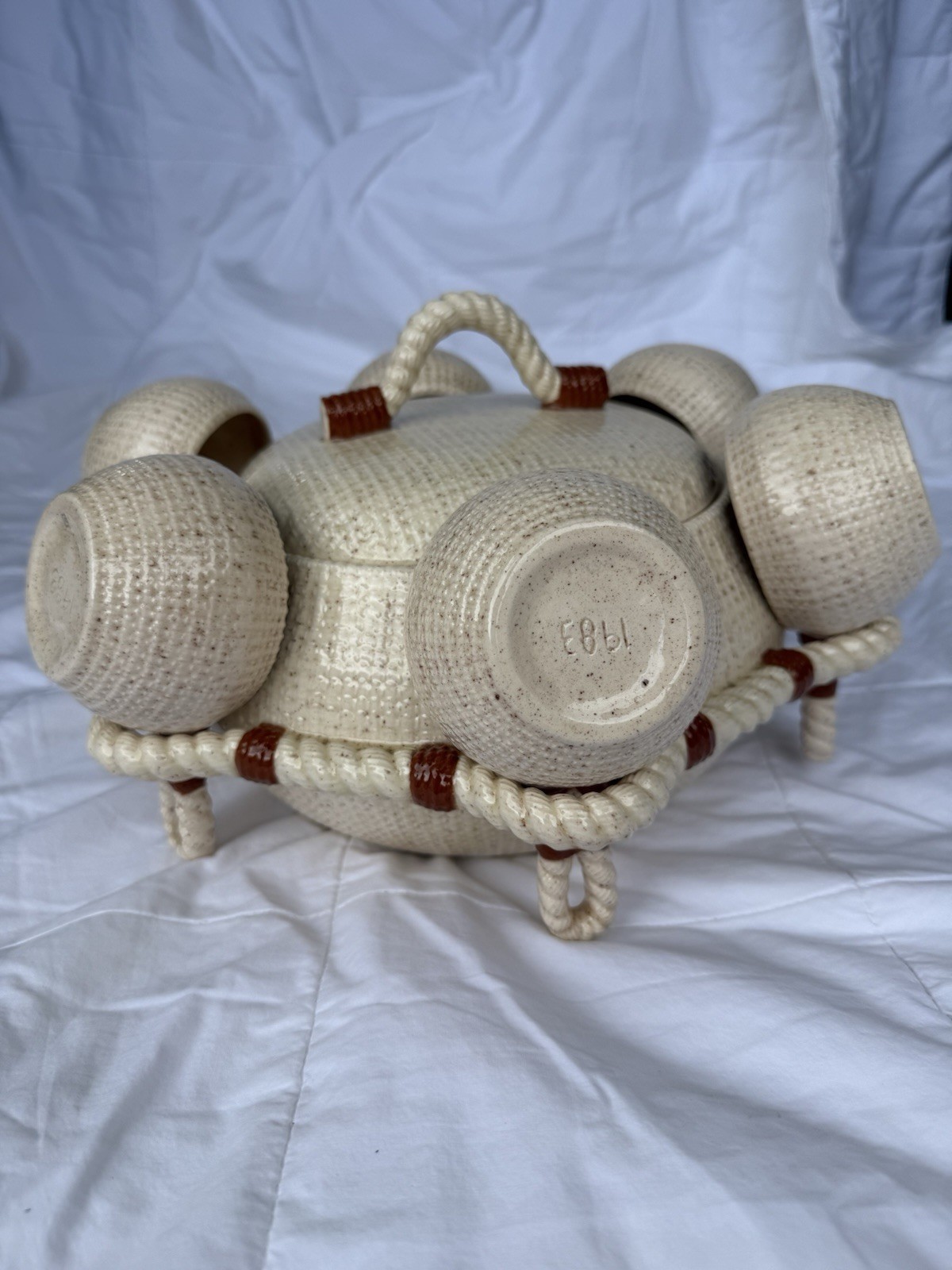 Vintage 1983 Speckled Ceramic Soup Tureen w/ Lid, Beige/Brown, 6 Cup Vintage 1983 Speckled Ceramic Soup Tureen w/ Lid, Beige/Brown, 6 Cup