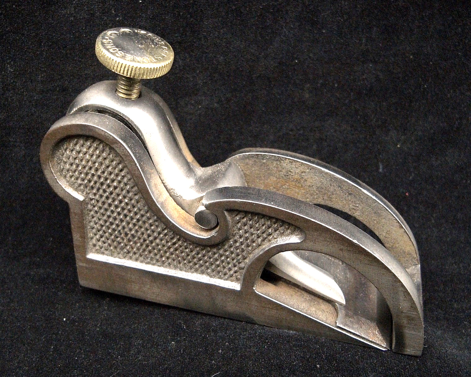 1800\