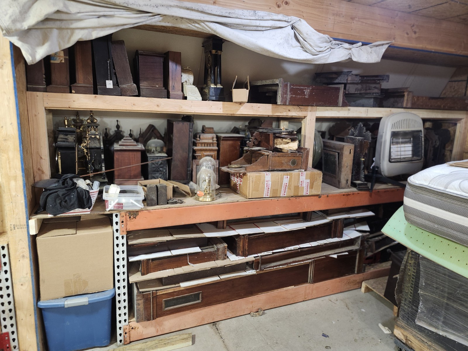 Massive Lot of A Clockmaker's Vintage Antique Clock Collection German Wall Desk