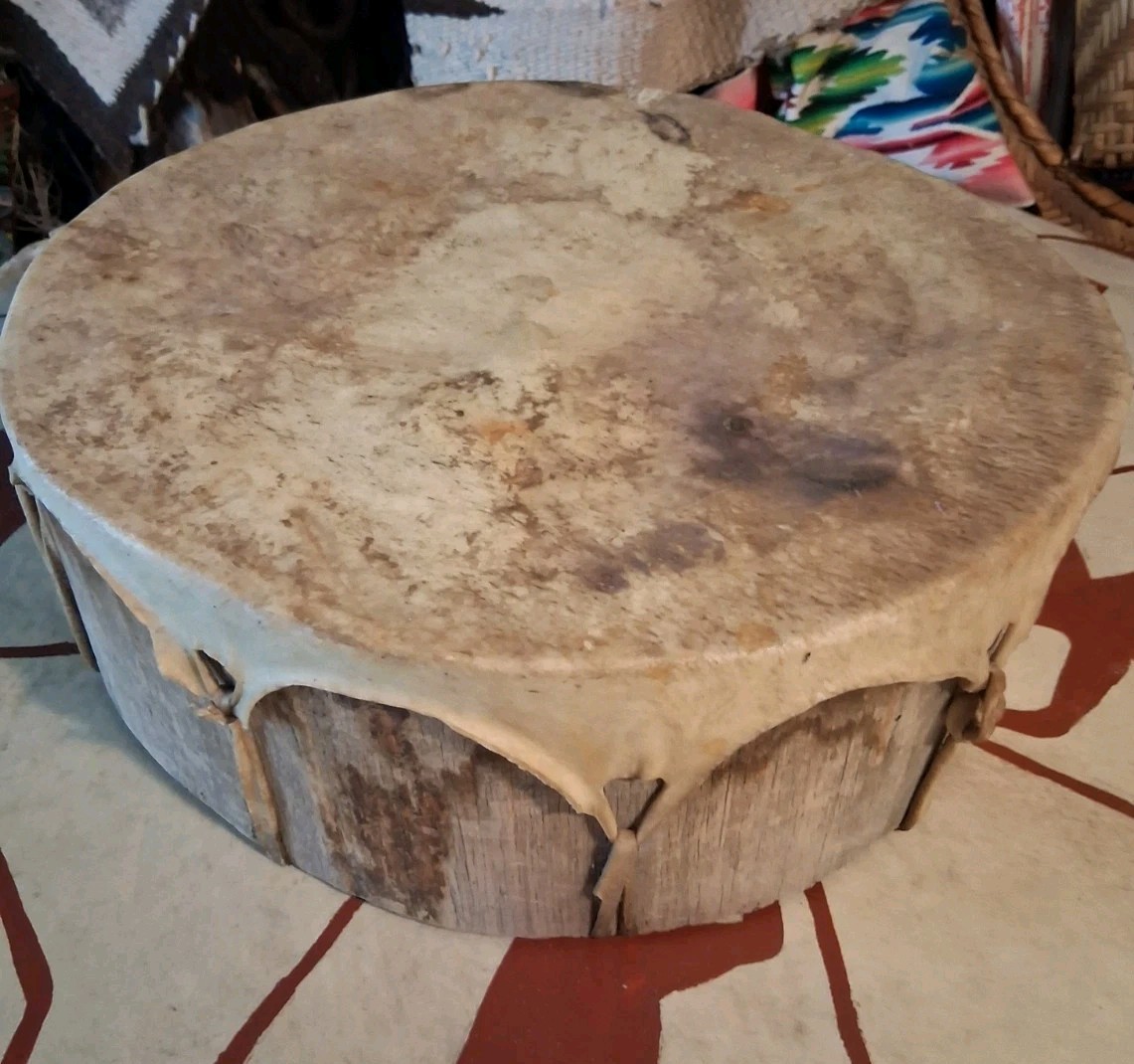 ×ANTIQUE 1940S TAOS PUEBLO DRUM COTTON WOOD RARE SIGNED PIECE×