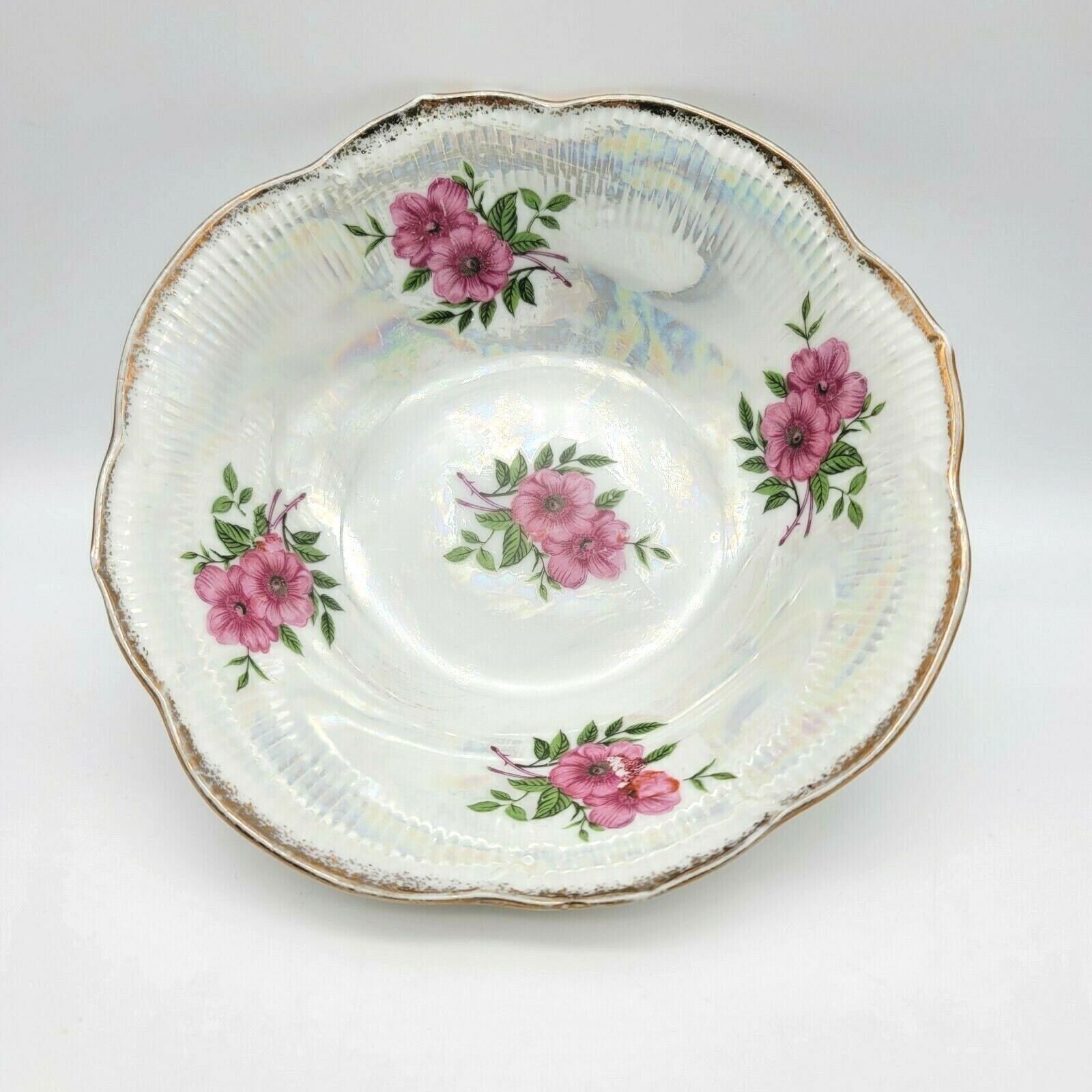 Vintage Rose Pattern Fruit/Serving Bowl Fluted Lusterware 8\