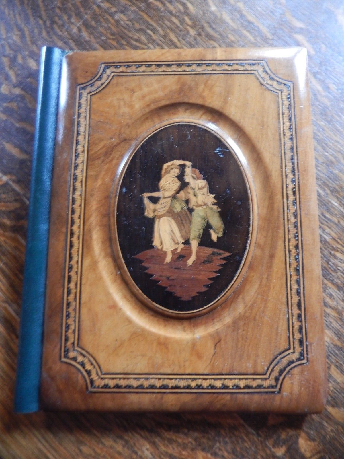 PORTFOLIO - Antique - Wood Marquetry with Tunbridge Ware Boarder - Leather Lined