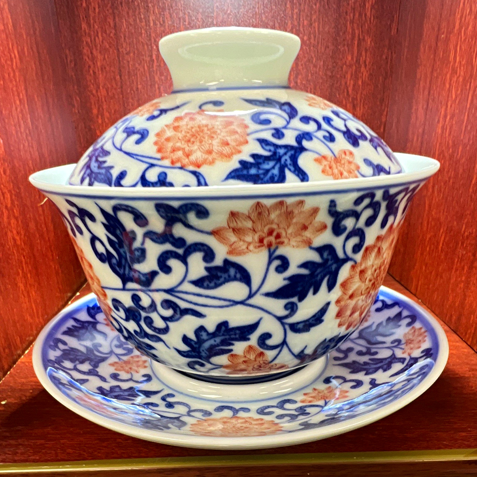 Blue and White Underglaze Red Gaiwan, Hand Painted Interlocking Lotus, 3-piece T Blue and White Underglaze Red Gaiwan, Hand Painted Interlocking Lotus, 3-piece T