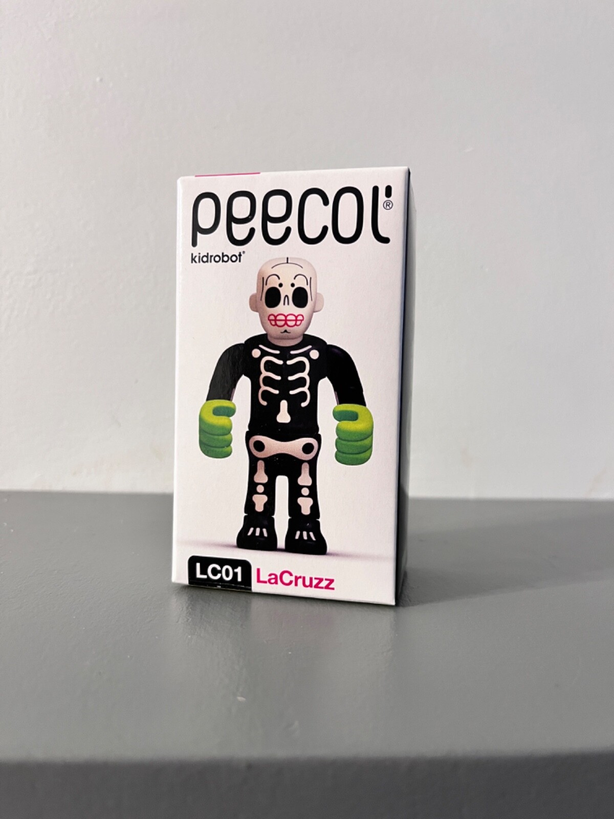 Peecol LaCruzz LC01 Kidrobot 2007 by eBoy New in Box Peecol LaCruzz LC01 Kidrobot 2007 by eBoy New in Box