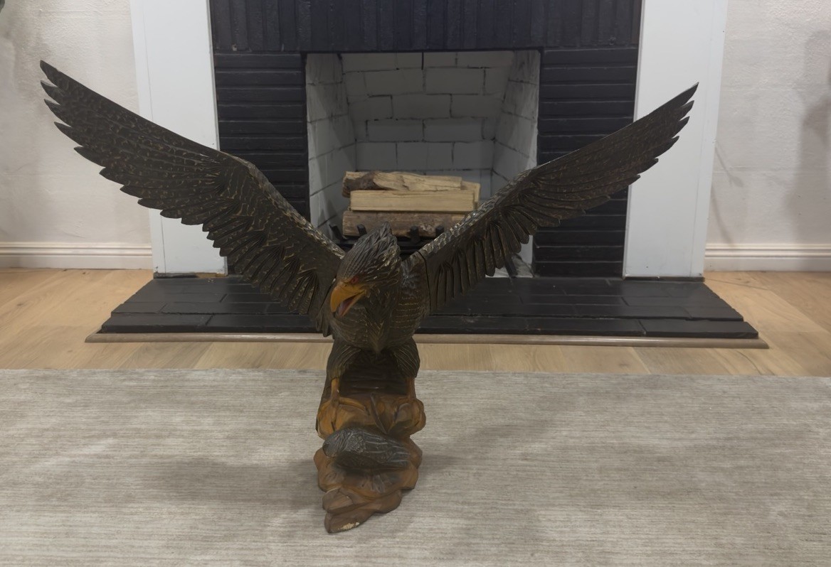 VINTAGE WOODEN EAGLE SCULPTURE WINGS SPREAD 47\'\' HANDCARVED 20\