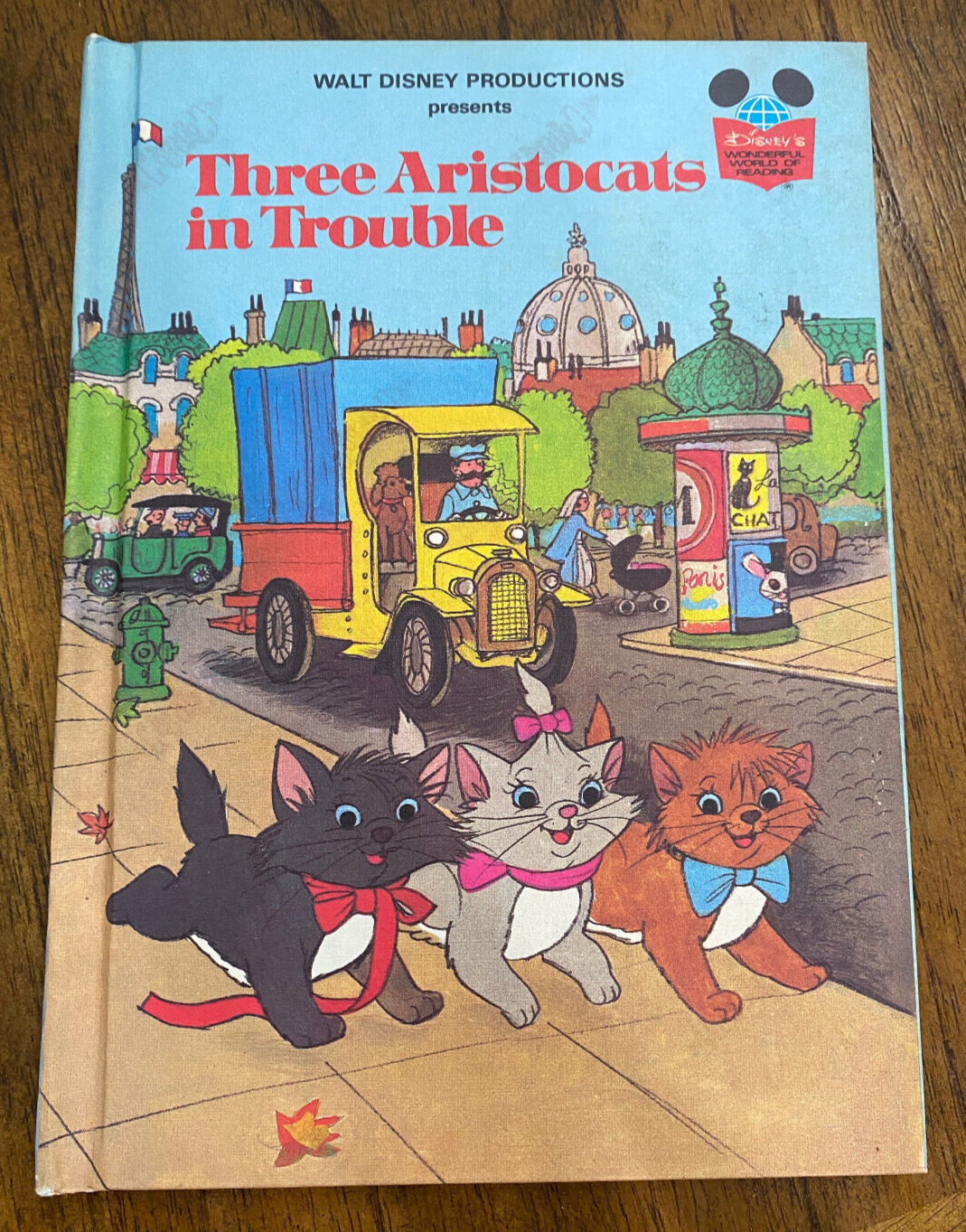 Walt Disney Presents Three Aristocates in Trouble 1981 1st Print Hardcover