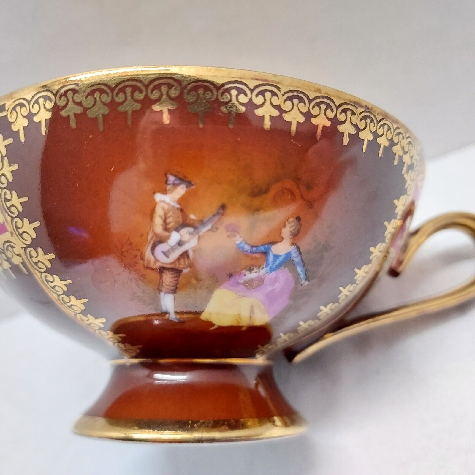 Vintage Kunst Bavaria Burgundy & Gold Trim Teacup. Unbelievable Craftsmanship.