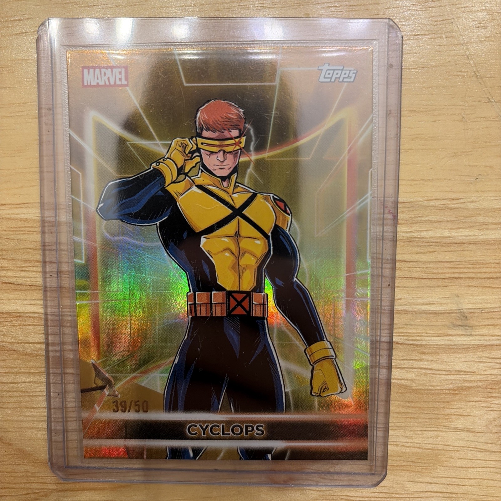 2026 Topps Chrome Neon Marvel - Cyclops #40 Gold Refractor /50