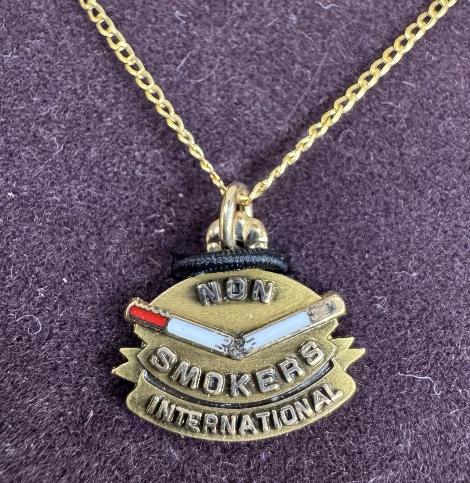 Vintage Non-Smokers International Gold Filled Necklace Pendant with Chain￼