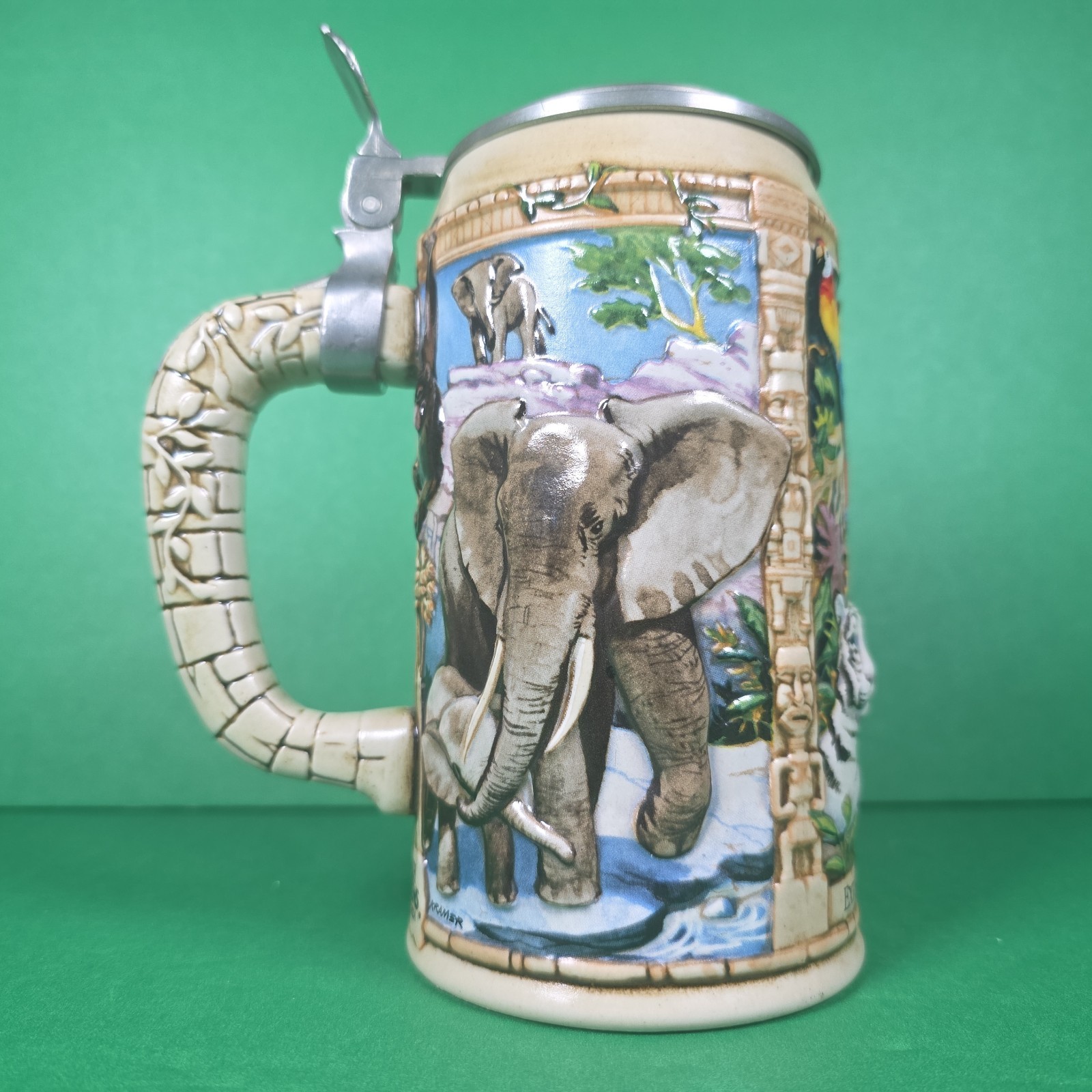 Busch Gardens Extintion Is Forever Stein Vintage 1993 Busch Gardens Extintion Is Forever Stein Vintage 1993