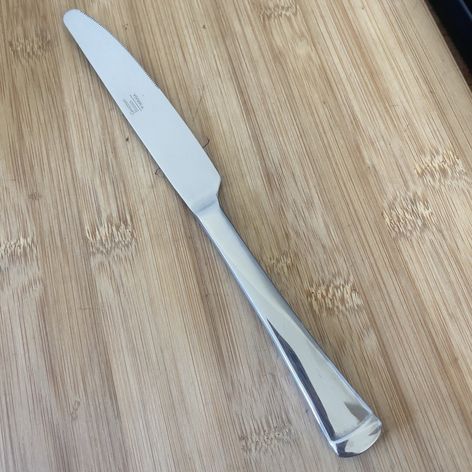 Mikasa Gourmet Basics Stainless CONTEMPO Glossy DINNER KNIFE 9.25\ Mikasa Gourmet Basics Stainless CONTEMPO Glossy DINNER KNIFE 9.25\