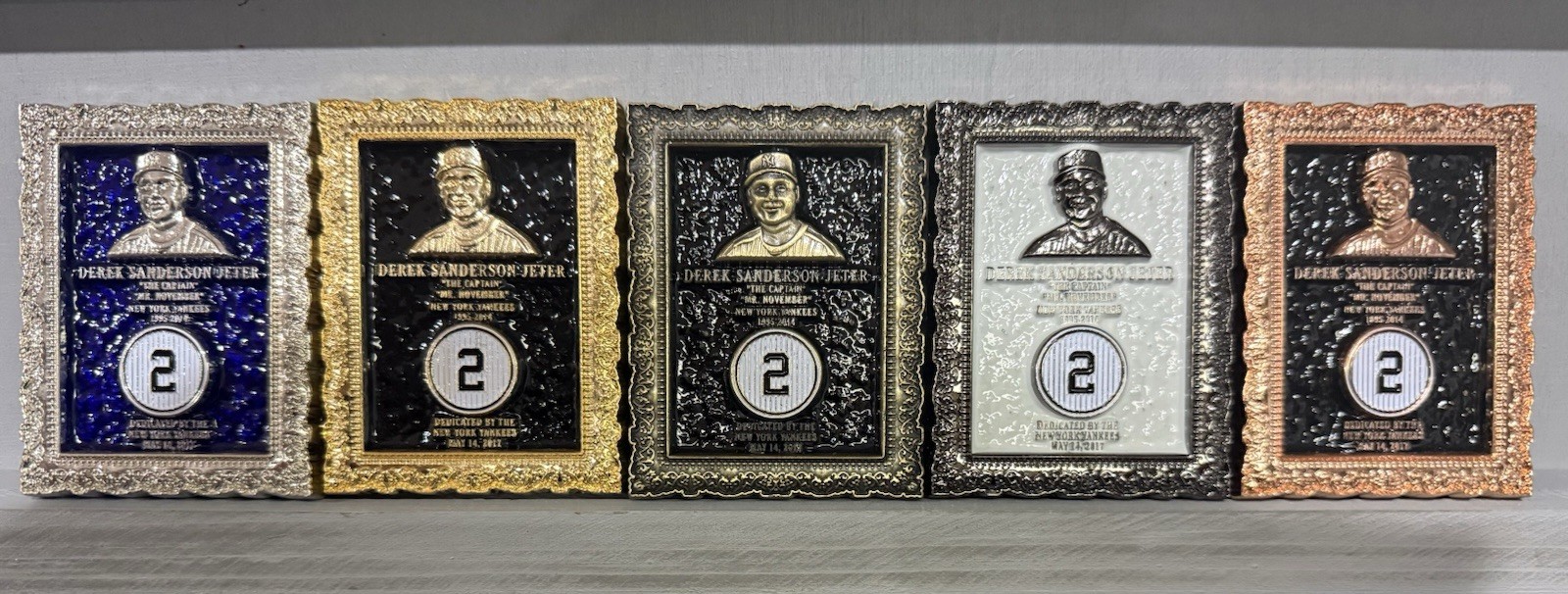 *RARE* / Attention Derek  Jeter FANS / NY Yankees NYPD Monuments Challenge Coins