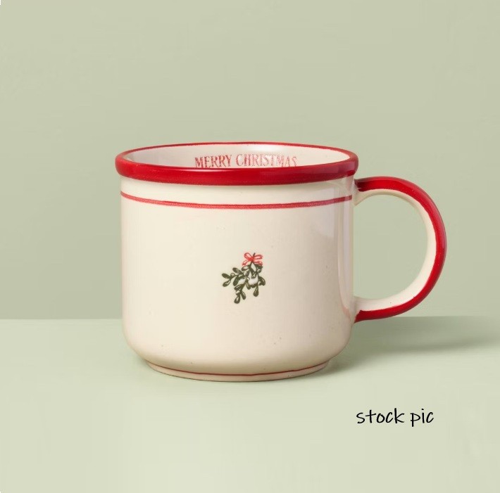Magnolia Christmas Holly with Bow Mug Hearth & Hand 2026 NEW 15 fl oz🌲