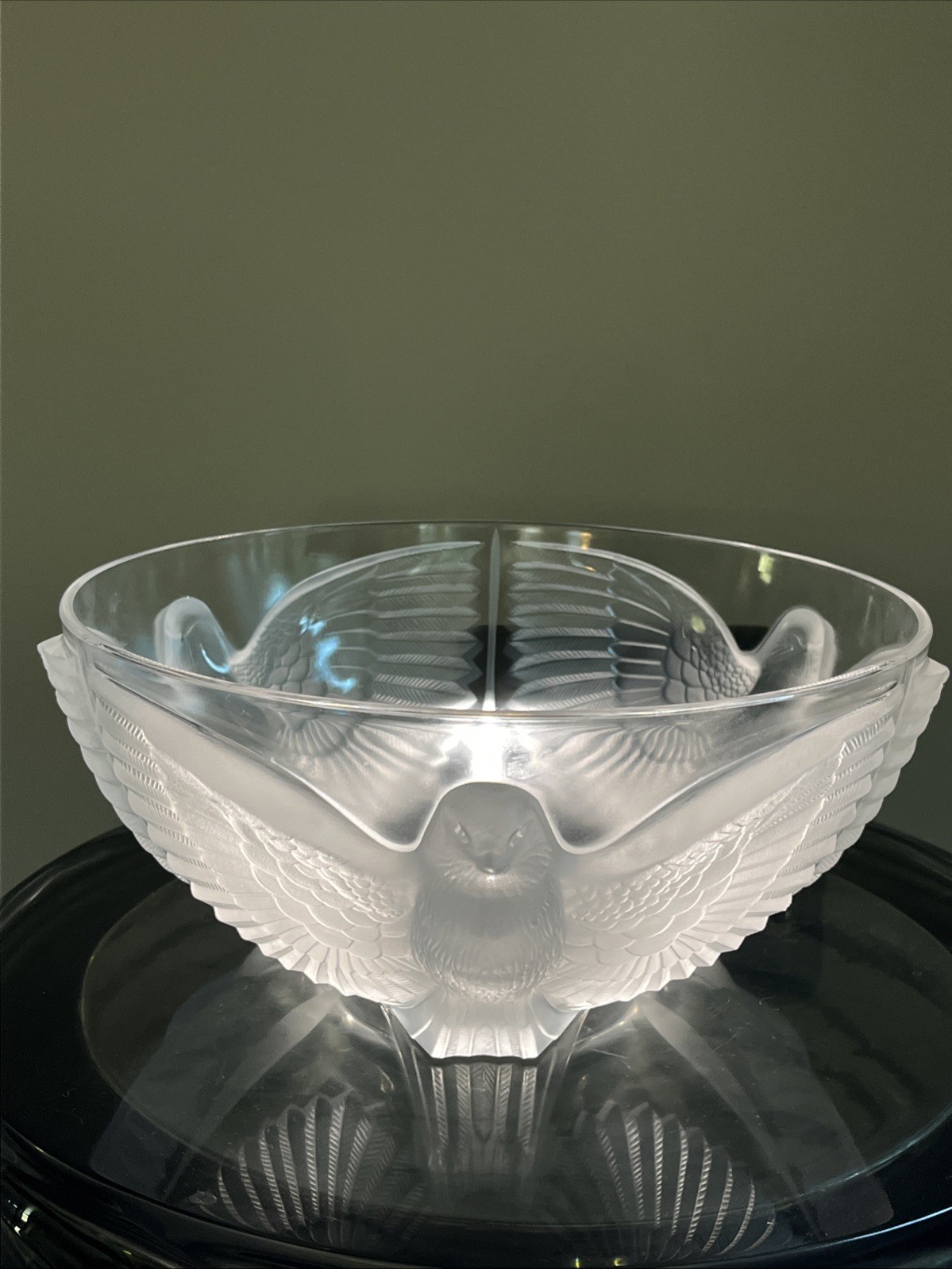 J.G. Durand Cristal D’Arques France Paloma Lead Crystal 10” Bowl Lalique Style J.G. Durand Cristal D’Arques France Paloma Lead Crystal 10” Bowl Lalique Style