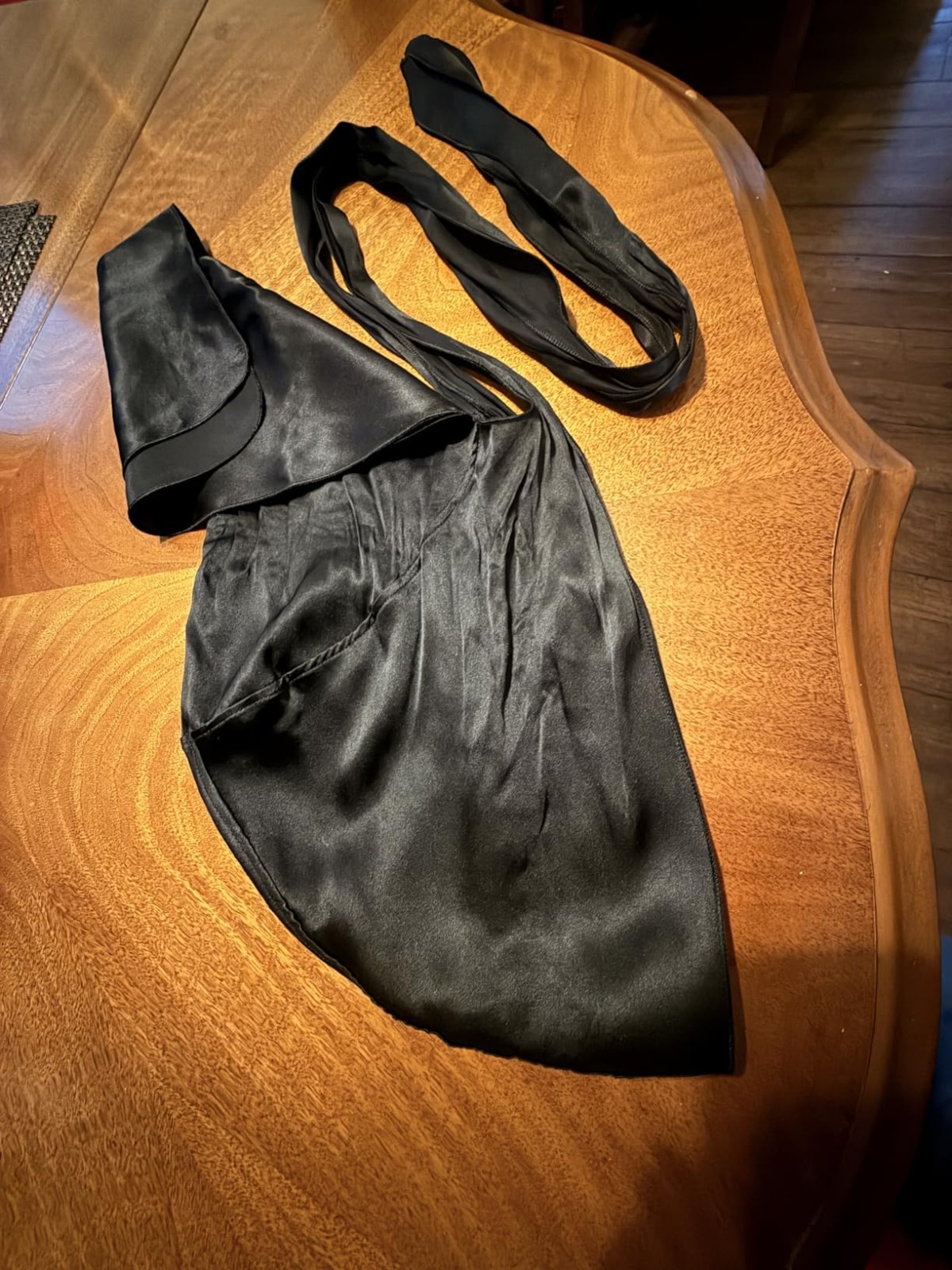 100% Mulberry Silk Durag 22 Momme Silky Durag Hair Care Headwrap Wave Cap 100% Mulberry Silk Durag 22 Momme Silky Durag Hair Care Headwrap Wave Cap