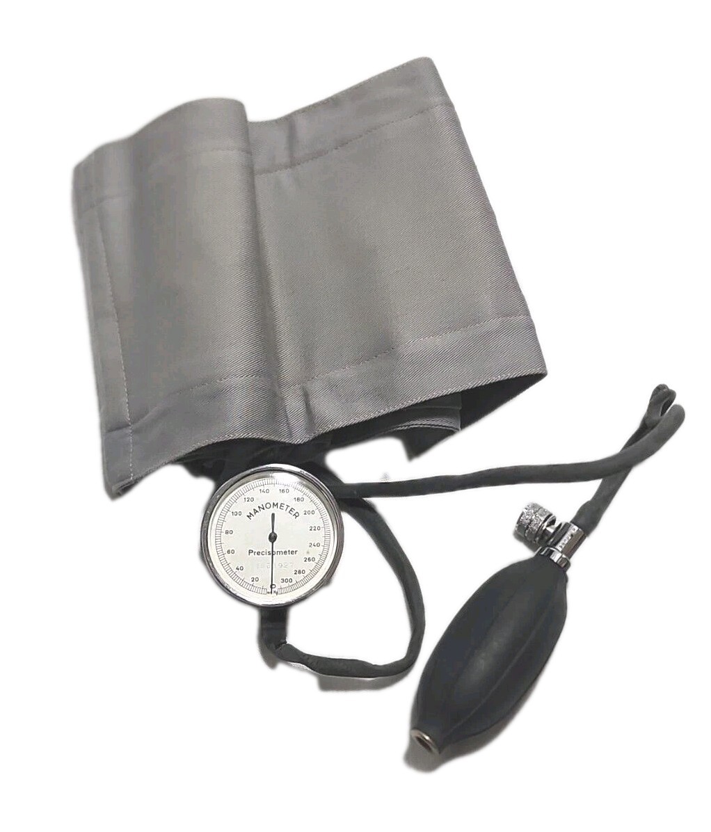 Vintage Sphygmomanometer Propper MFG Co Inc with Case ssc and paperwork Vintage Sphygmomanometer Propper MFG Co Inc with Case ssc and paperwork