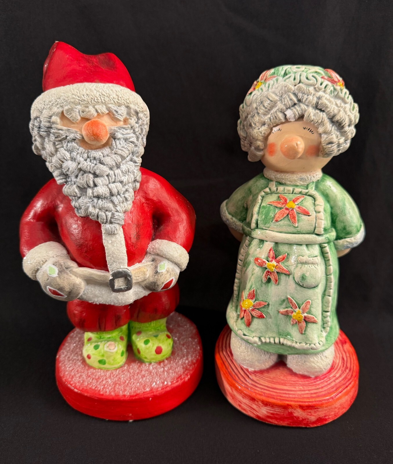 VINTAGE ANN’S ORIGINALS 1975 SANTA / MRS CLAUS FIGURINE SET CHRISTMAS DECORATION