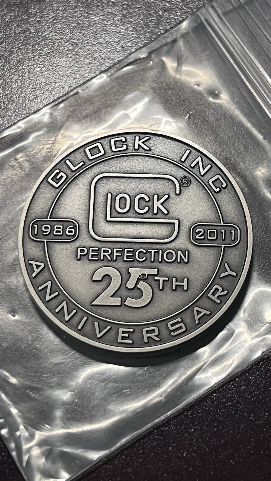 UNCIRCULATED GASTON GLOCK FOUNDER CHALLENGE COIN 17 19 22 23 42 43 44 47 RIP