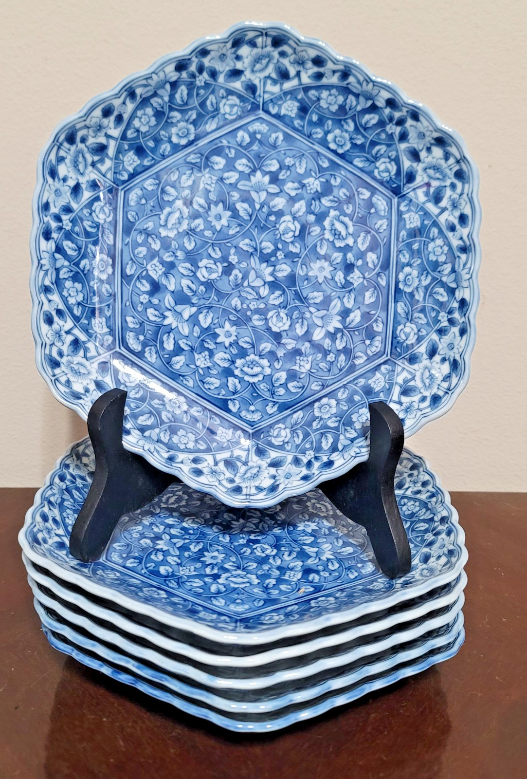 HORCHOW BLUE & WHITE SARASA PATTERN PORCELAIN PLATE ~ SET OF 6