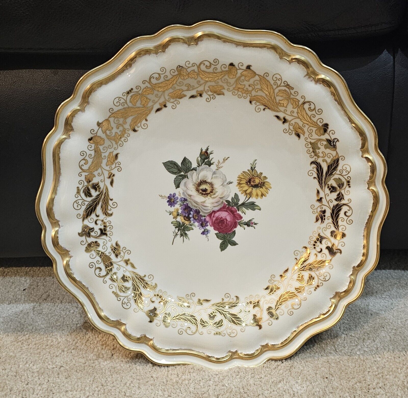 Rosenthal Selb-Germany Rheinsberg Decorative Plate Gold Trim & Flowers Antique