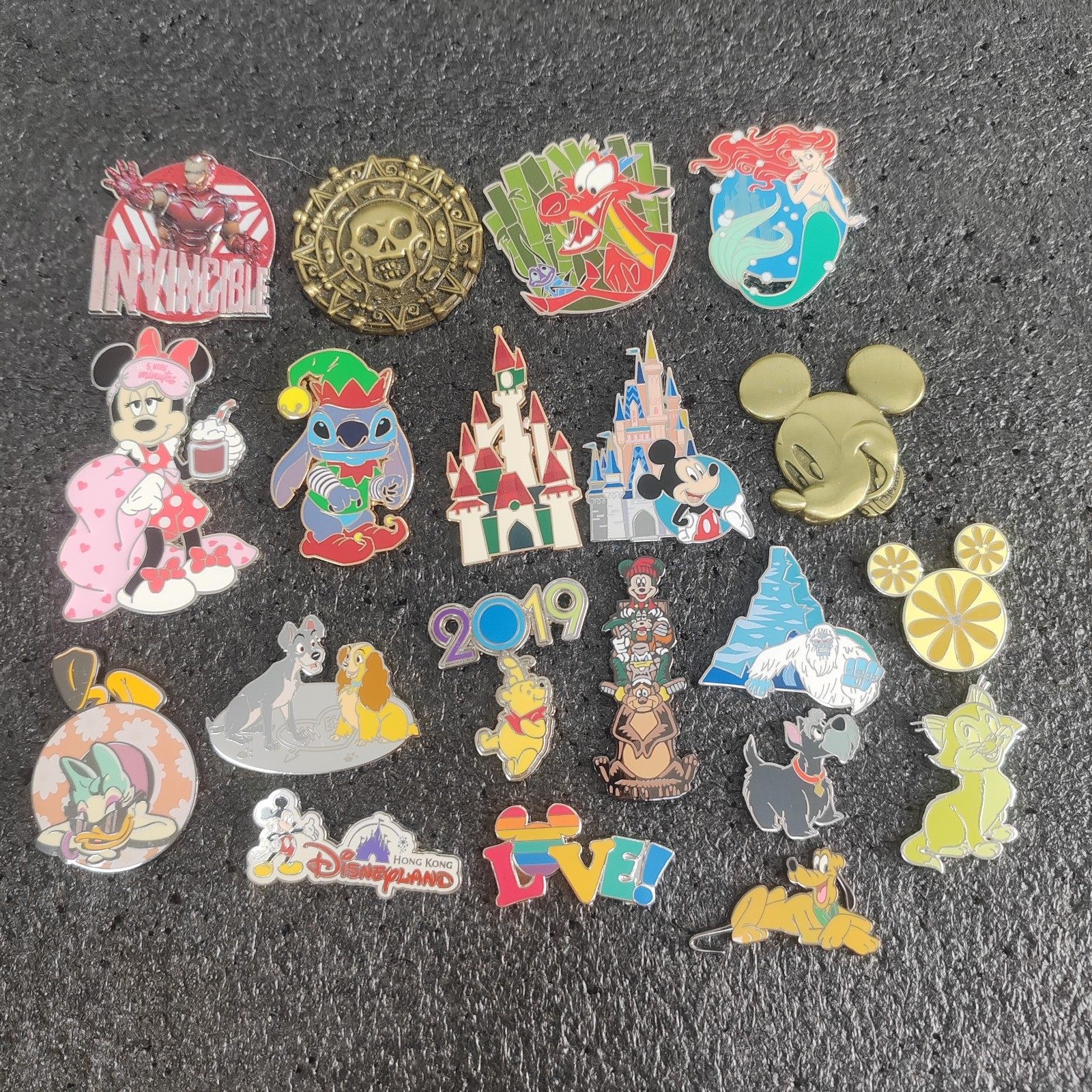 C2   Disney Mix Lot Of 20 Assorted Pins