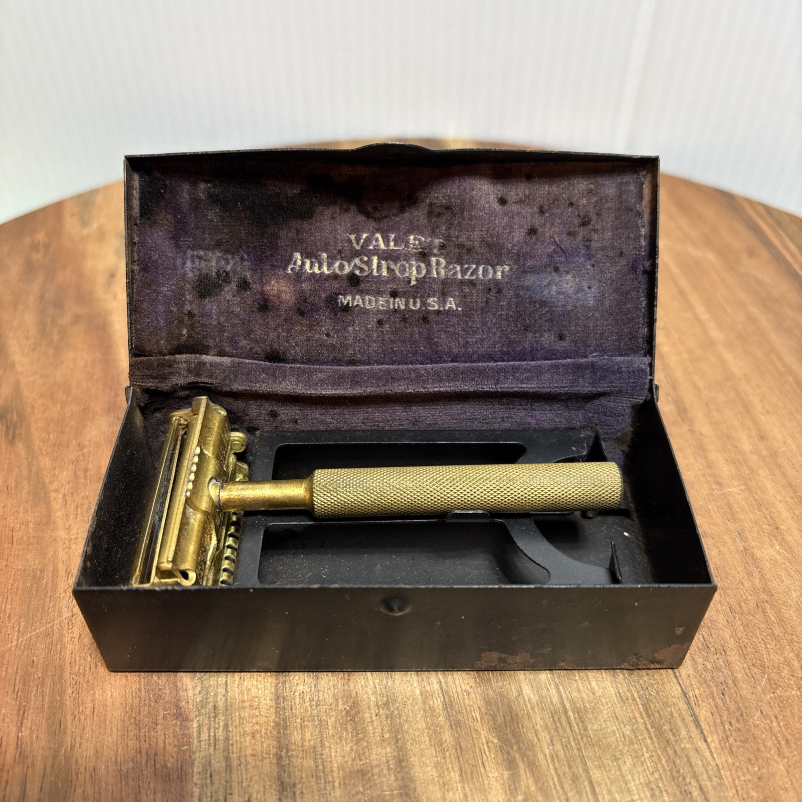 valet auto strop razor In Original Metal Case