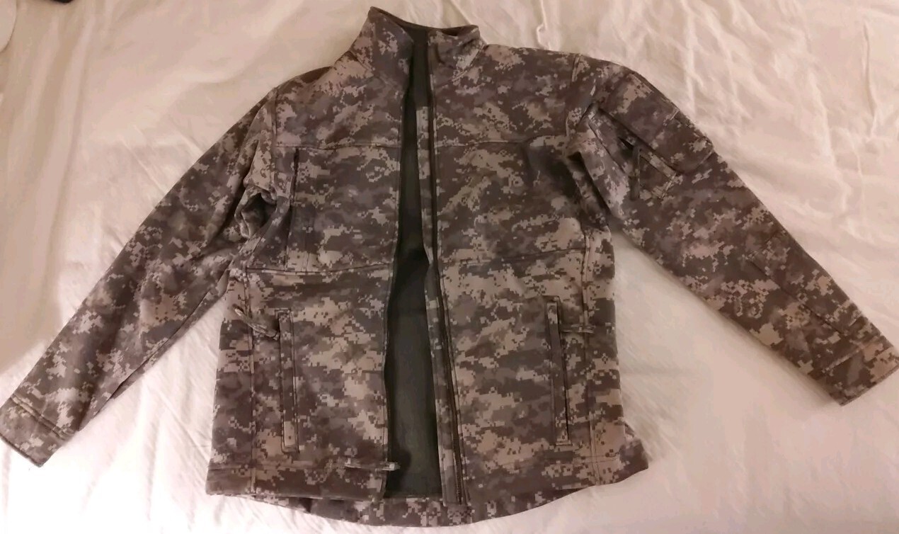 NWOT Medium Massif Army Elements Jacket Military  Fire Resistant Cold  Weather