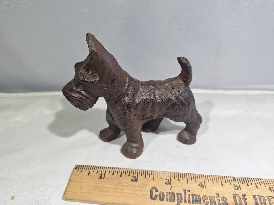 Cast Iron Scottie Dog Scottish Terrier Figurine 4\ Cast Iron Scottie Dog Scottish Terrier Figurine 4\