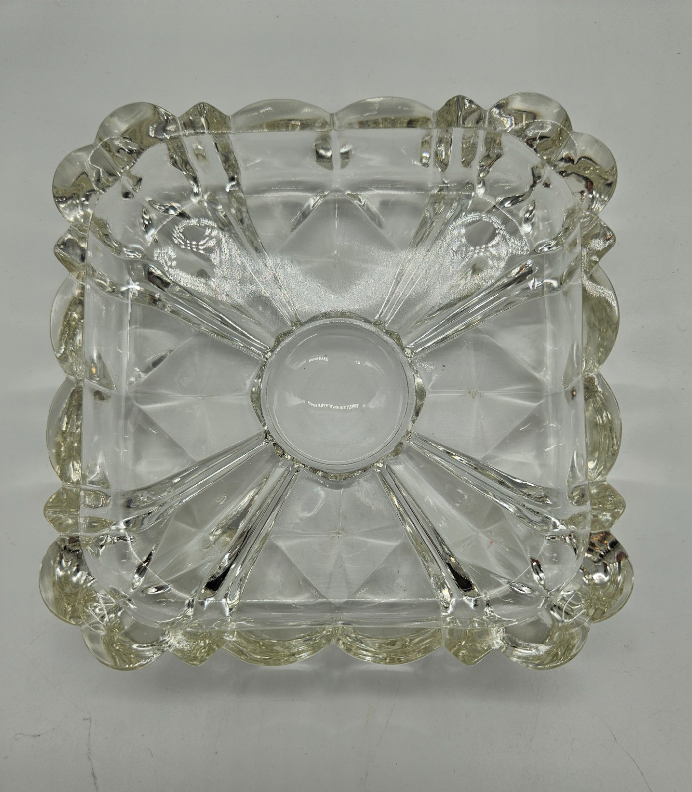 Vintage Clear Pressed Glass Square Ashtray Scalloped Bubble Edge Starburst 4.5in