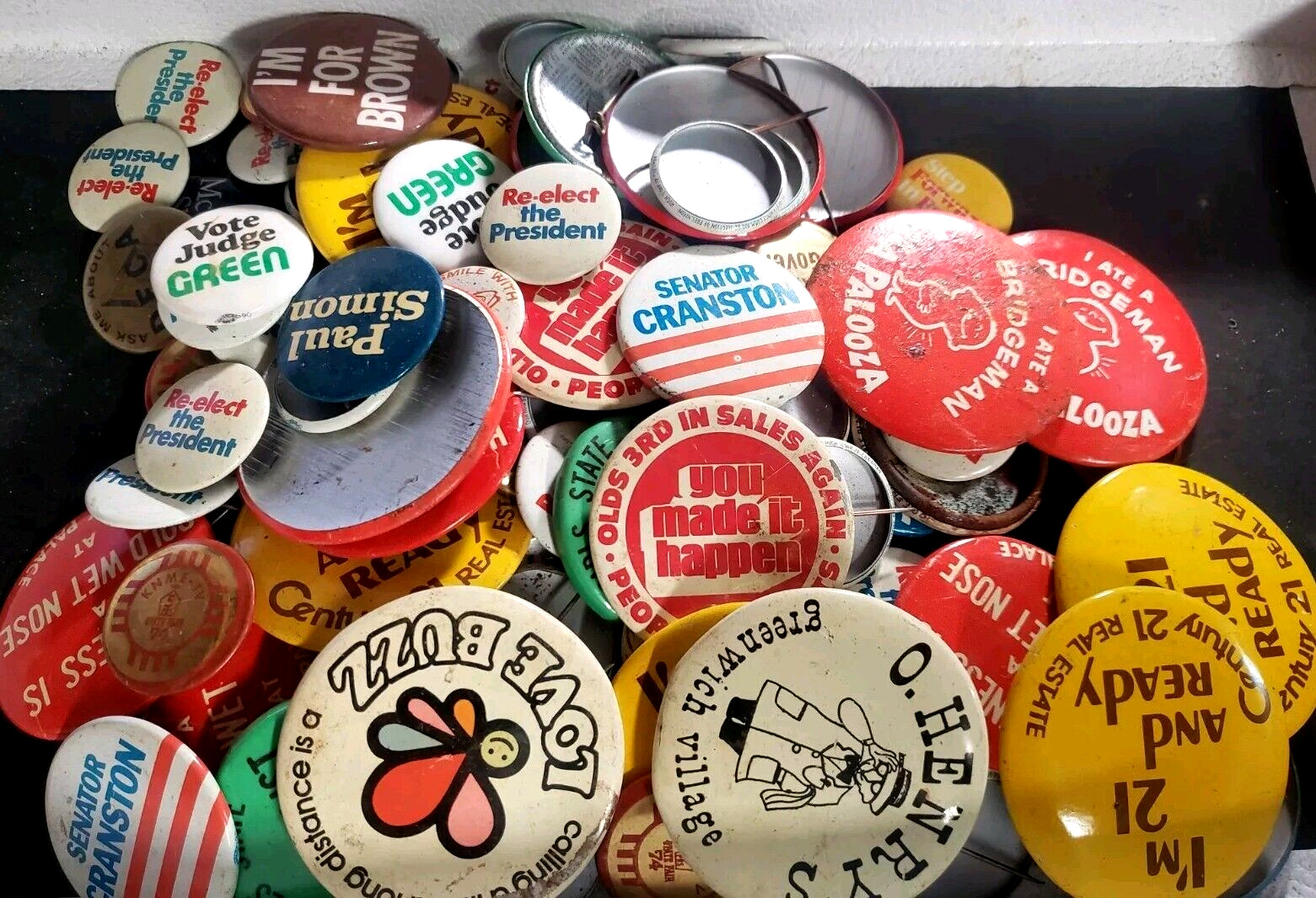 Button Pin Mixed Vintage Lot 1960s-80s Political Humor Sports Craft 14 Oz READ