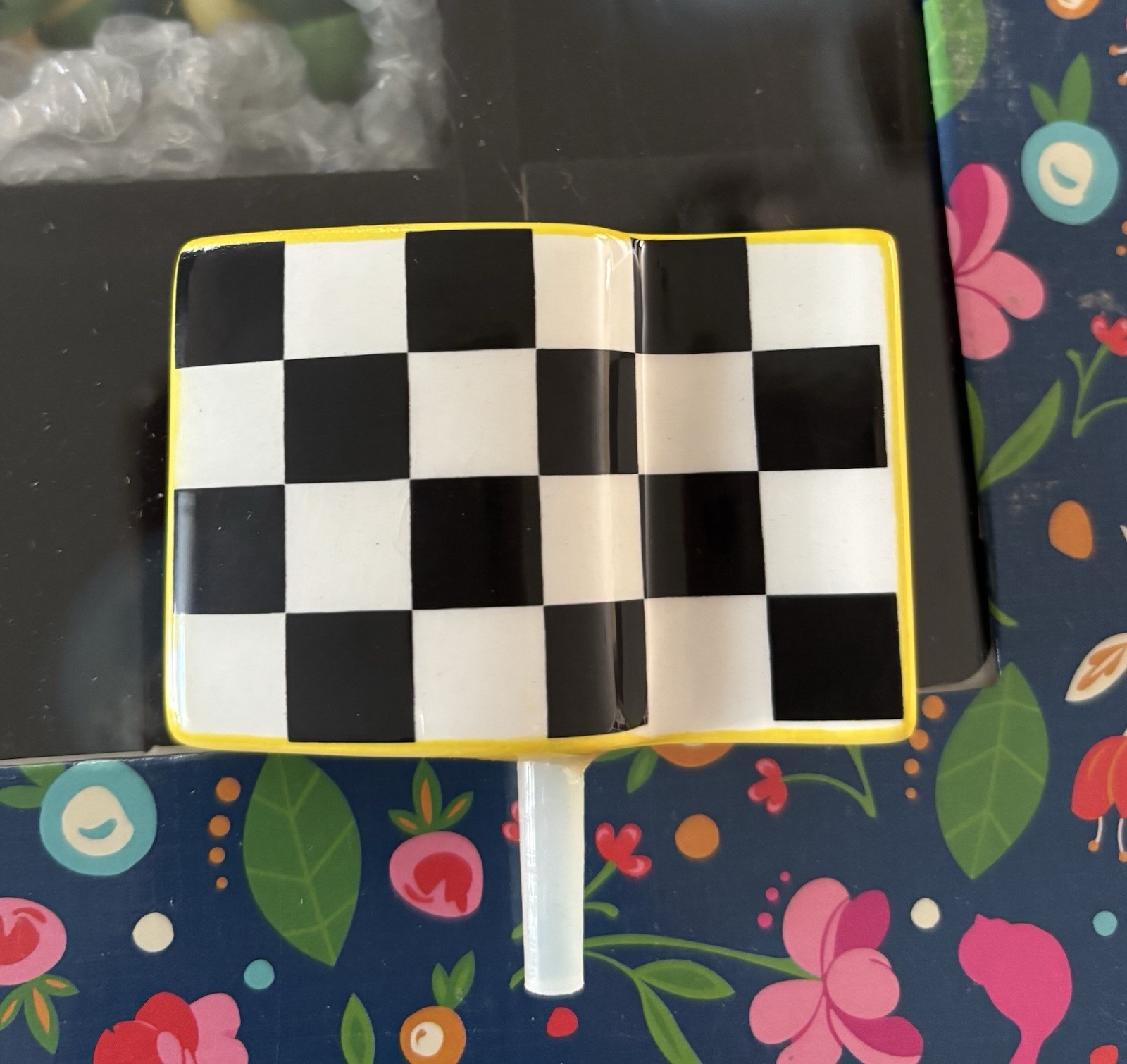 Rare RETIRED  Nora Fleming “Checkered Flag” Mini A104 Racing Flag New