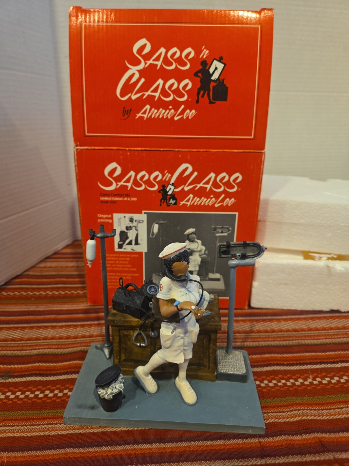 Very Rare New W/ Box Vintage Annie Lee Sass 'n Class Caren Comfort RN  #6059