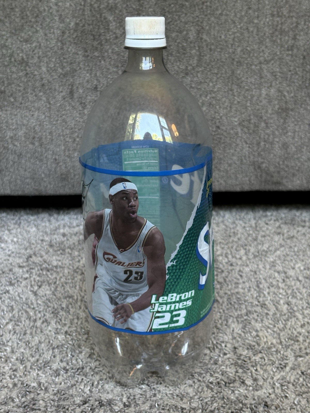 LeBron James Sprite Coca Cola Second Year Empty 2 Liter Bottle Rare 2004