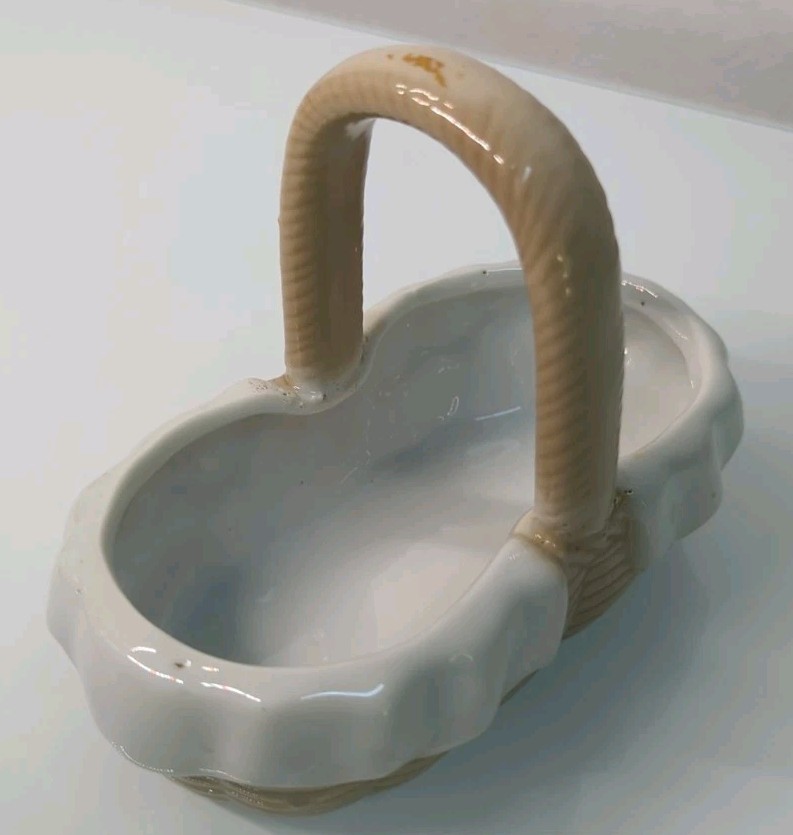 Vintage Action Industries Ceramic Basket Planter Made in Korea 1980s 5.5\