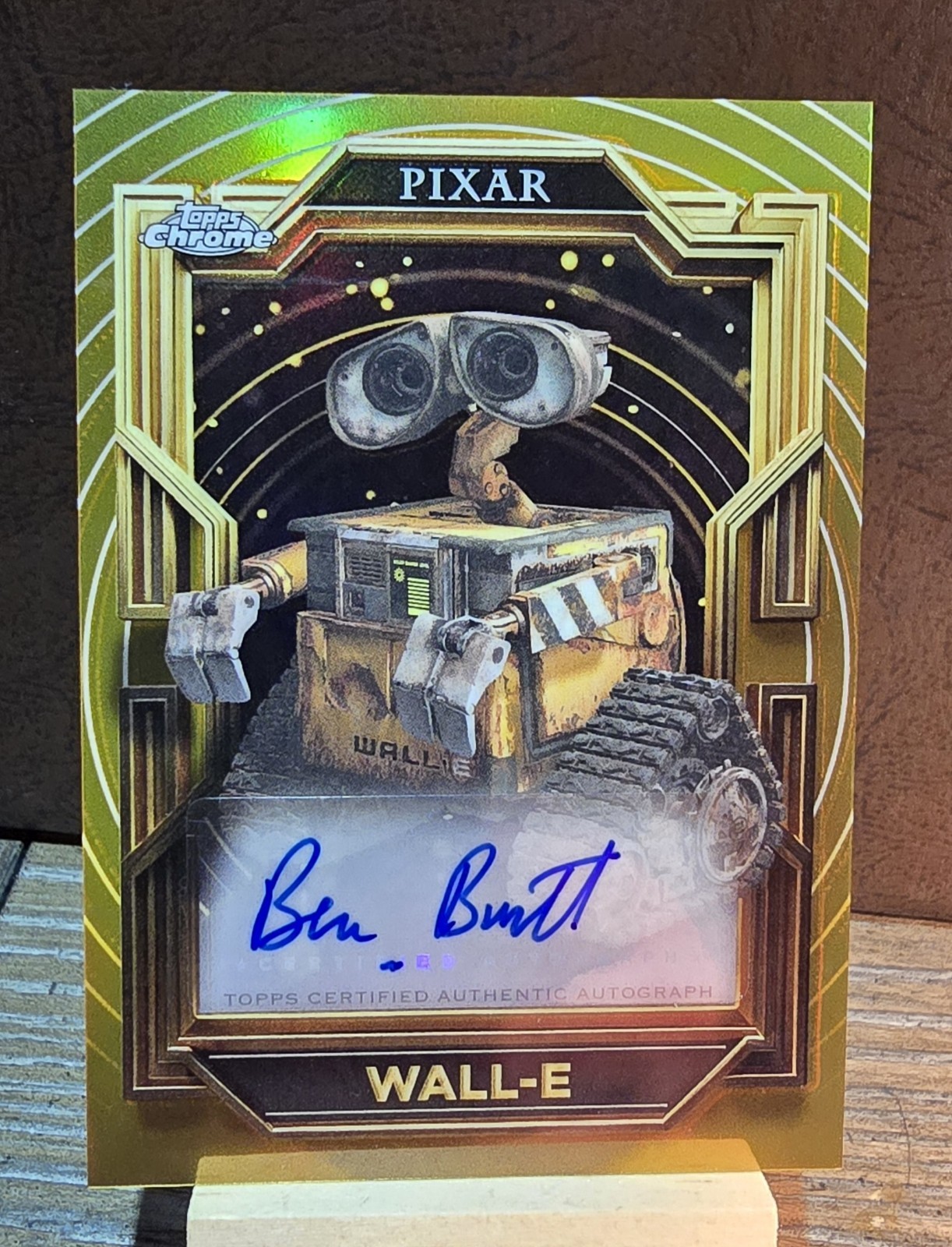Topps Pixar Gold WALL-E Gilded Autograph Ben Burtt AA-BB 2025 Topps Pixar Gold WALL-E Gilded Autograph Ben Burtt AA-BB 2025