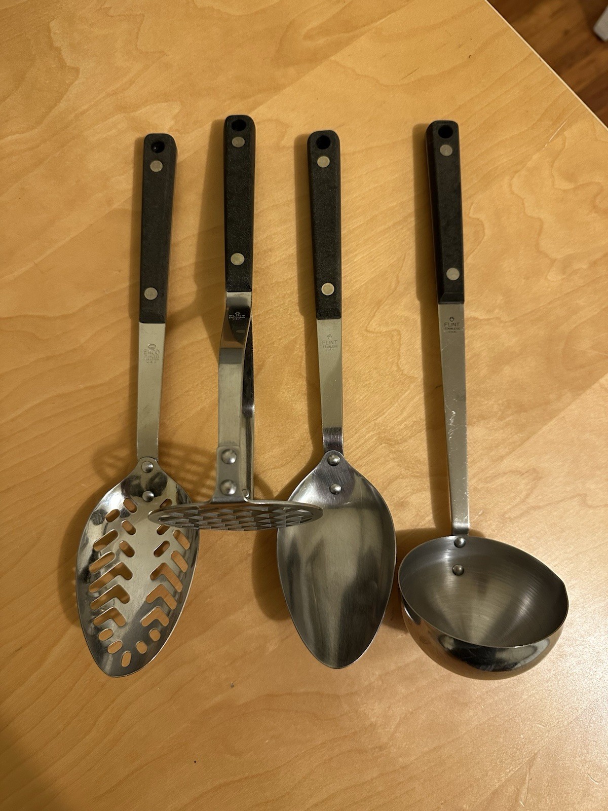 Set of 4 Vtg EKCO & FLINT ARROWHEAD Stainless Kitchen Utensils Black Handles