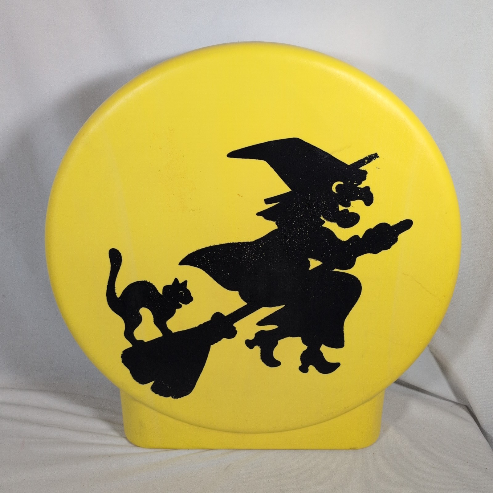 VINTAGE Blow Mold Halloween Flying Witch Black Cat Moon by Sun Hill 21\