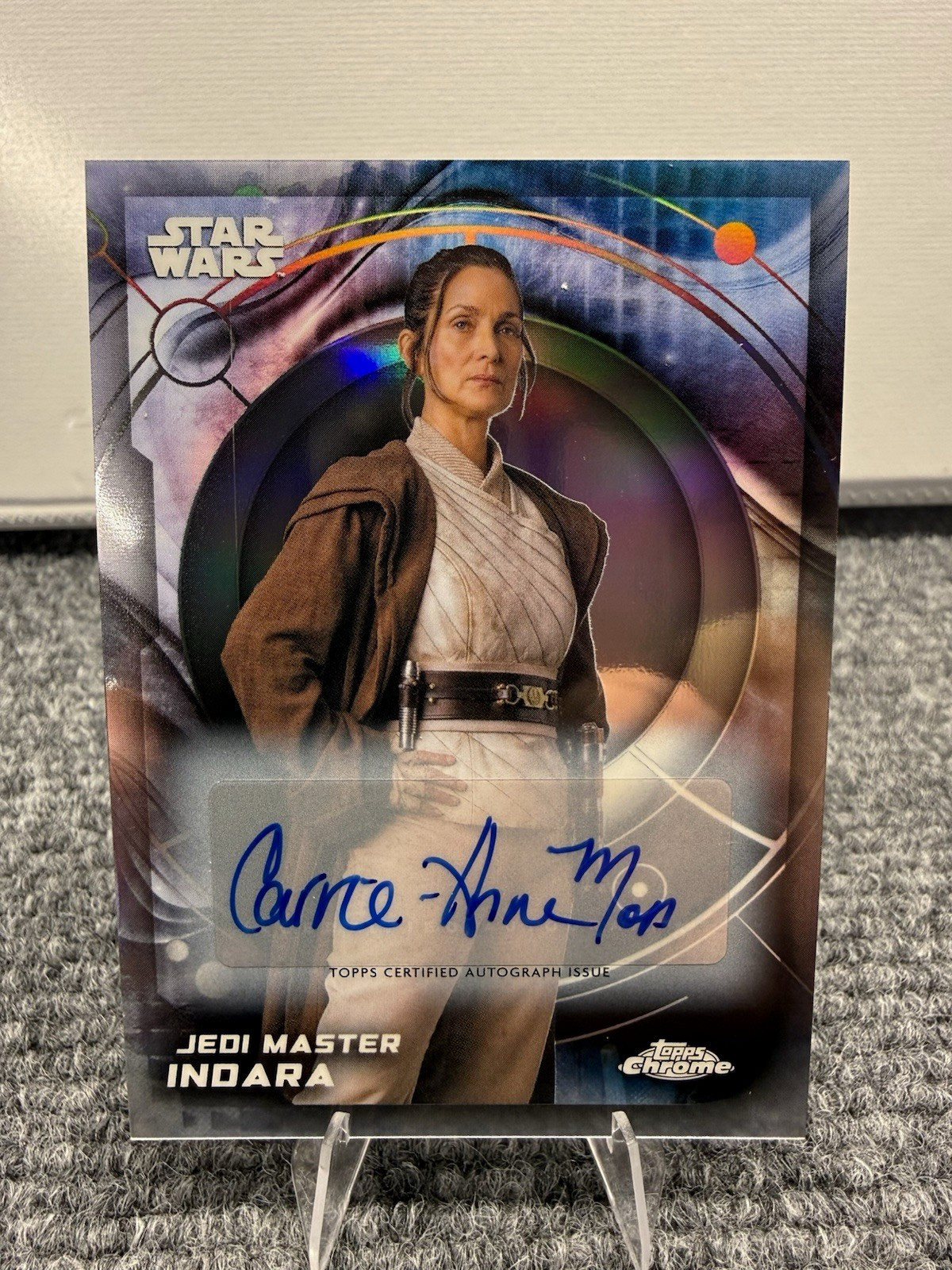 Topps 2026 Star Wars Chrome Auto Carrie-Anne Moss Jedi Master Indara #111