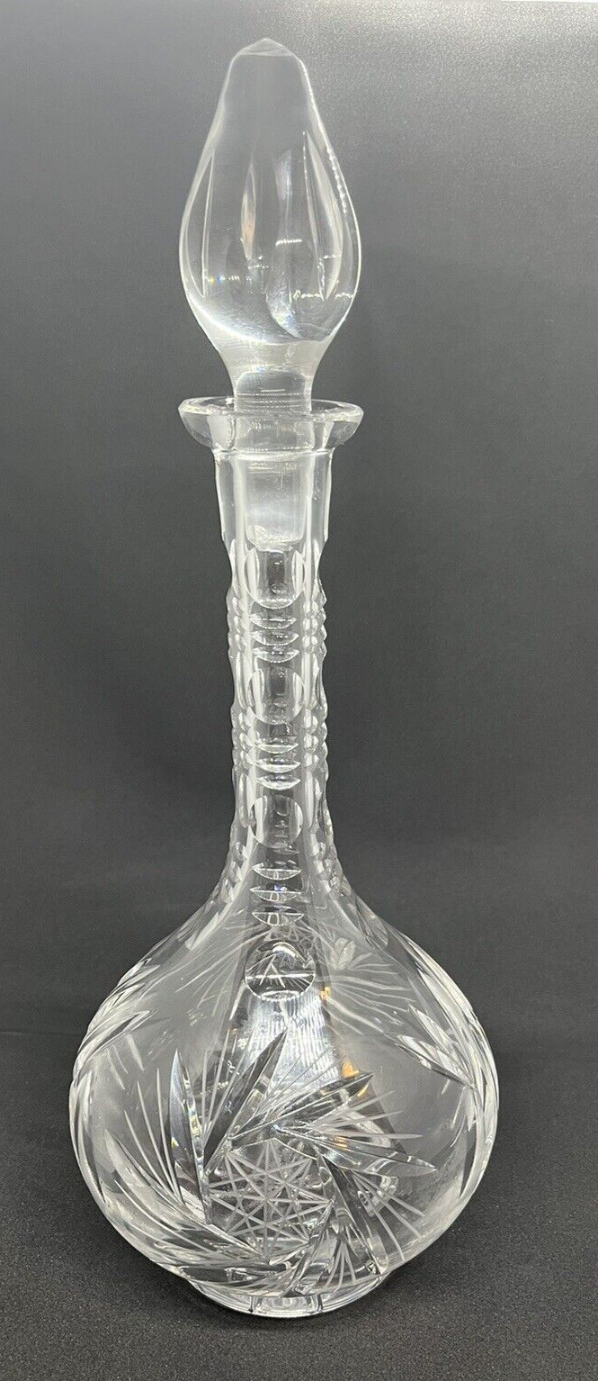 Vintage Leaded Cut Crystal Decanter With Stopper 14\'\' Tall 1970s