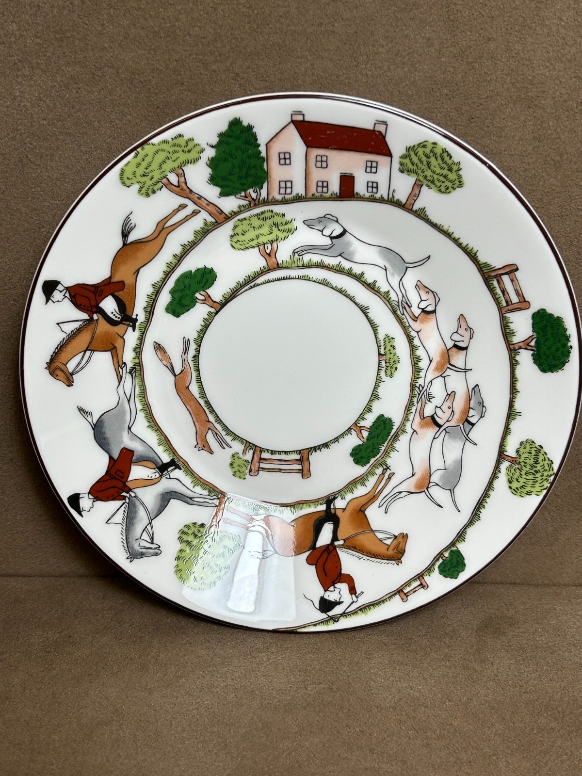 Wedgwood Bone China Hunting Scenes Saucer 5-5/8