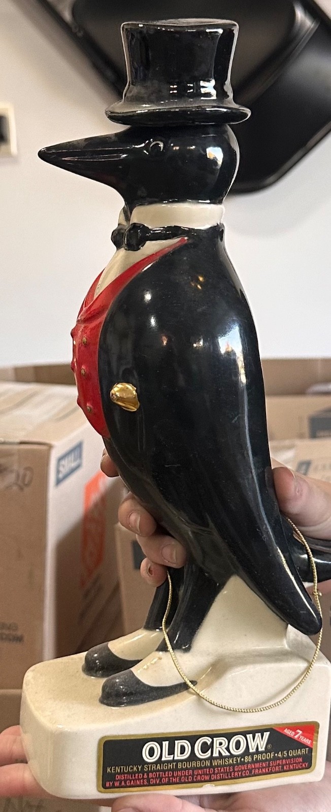Old Crow Bourbon Whiskey Red Tux 
