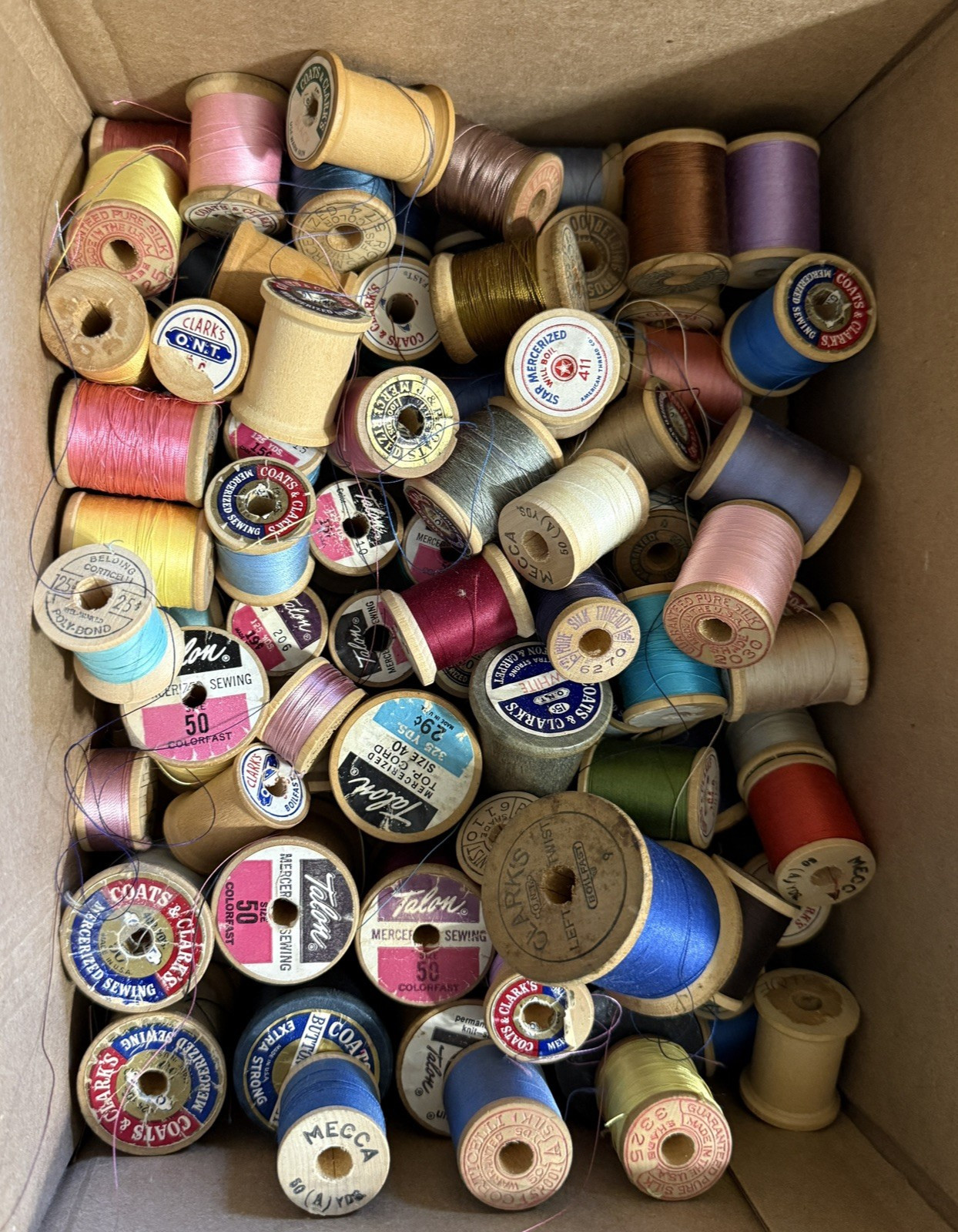 Lot 89 Vintage Wooden Thread Spools Various Sizes Brands Crafting Collectible