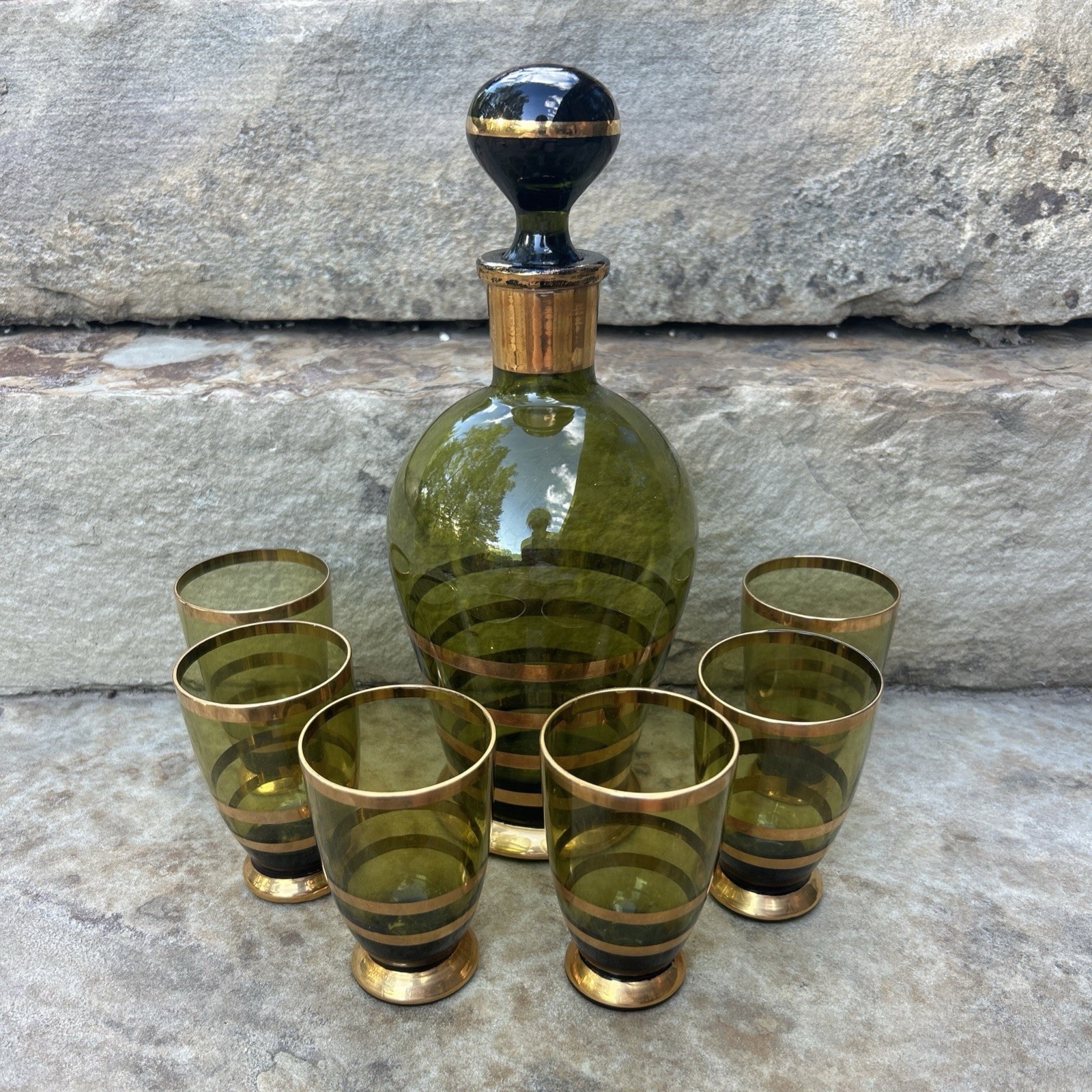 Vintage Bar Ware Decanter & 6 Glasses Green Amber Gold Trim Made In Romania