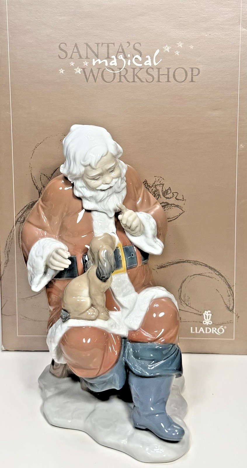 Retired Lladró Figurine #6890 