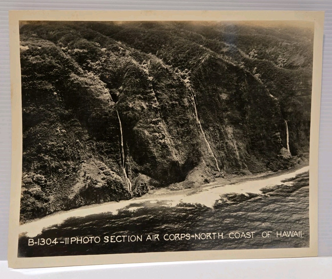 Vintage Hawaii Aerial Photo - North Coast of Hawaii - Circa 1930 ~7x9.5 Vintage Hawaii Aerial Photo - North Coast of Hawaii - Circa 1930 ~7x9.5