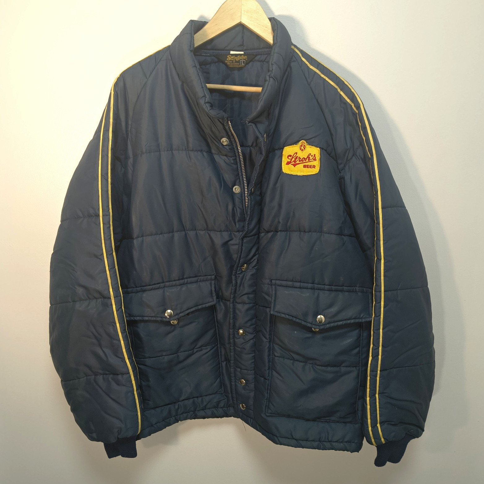 Vintage 70s 80s Stroh's Beer Swingster Puffer Jacket Large Made in USA Quilted