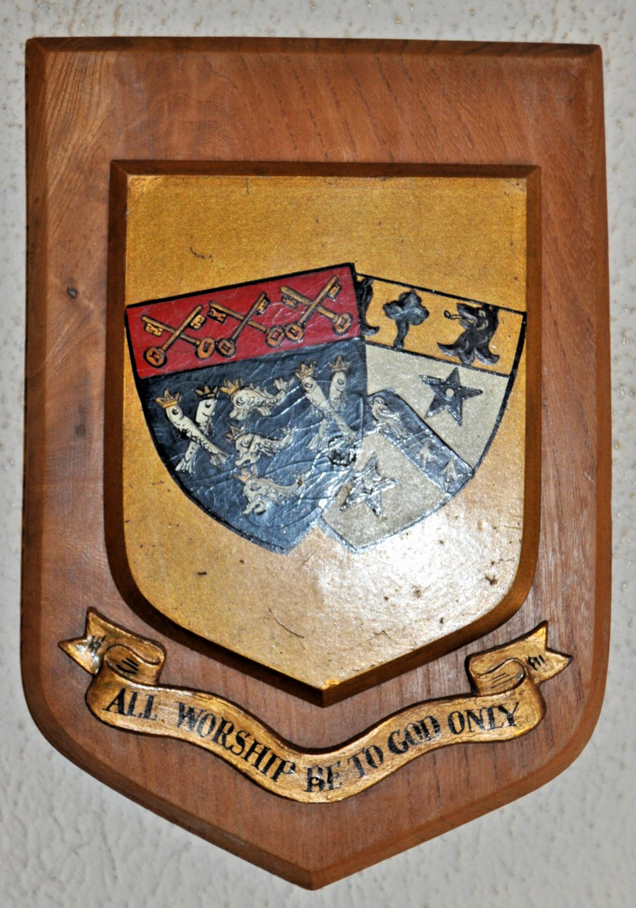 Large vintage Gresham's School wall plaque shield crest