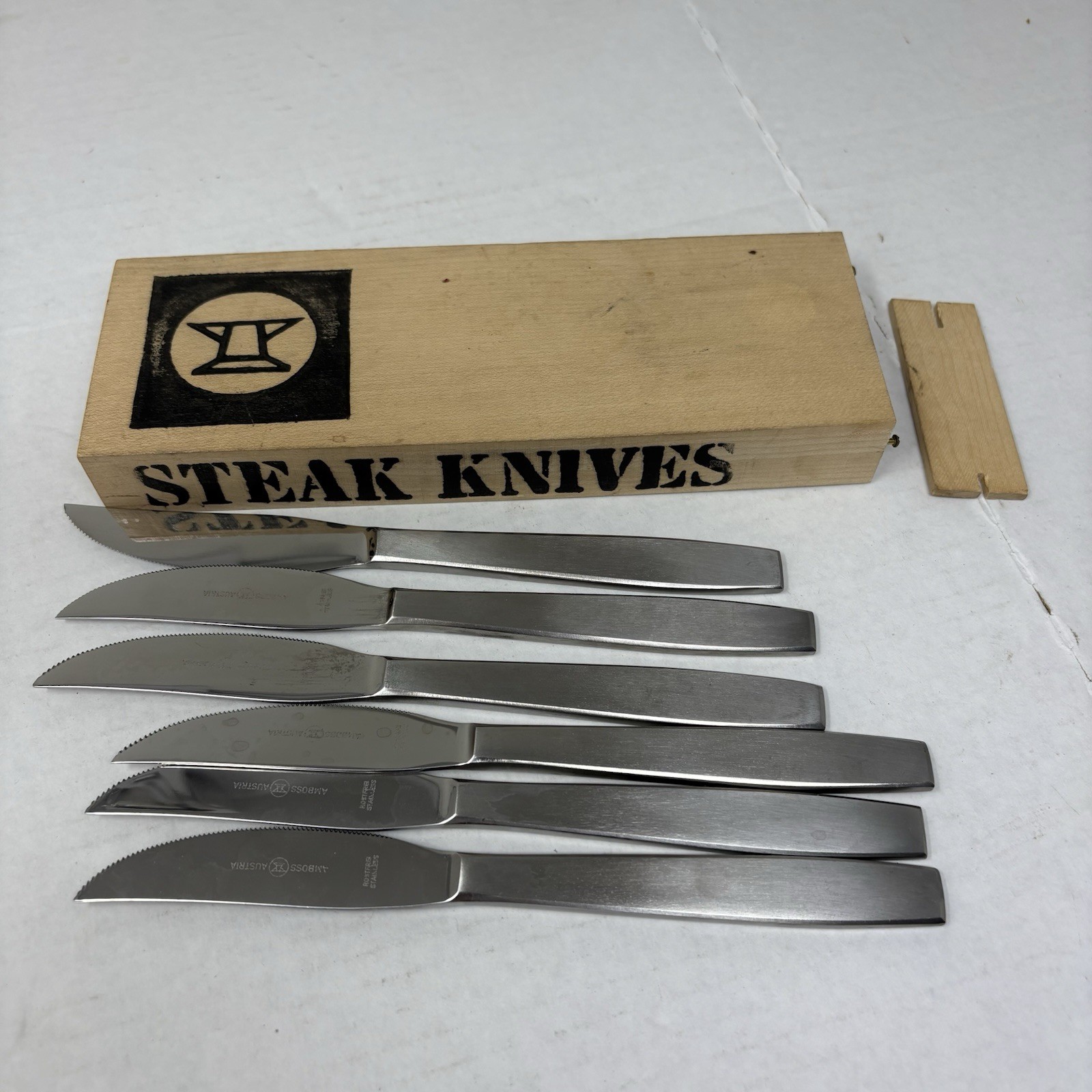 MCM VTG 1950s Amboss Austria 2050 Steak Knives Set 6pc Helmut Alder Wood Box (2)