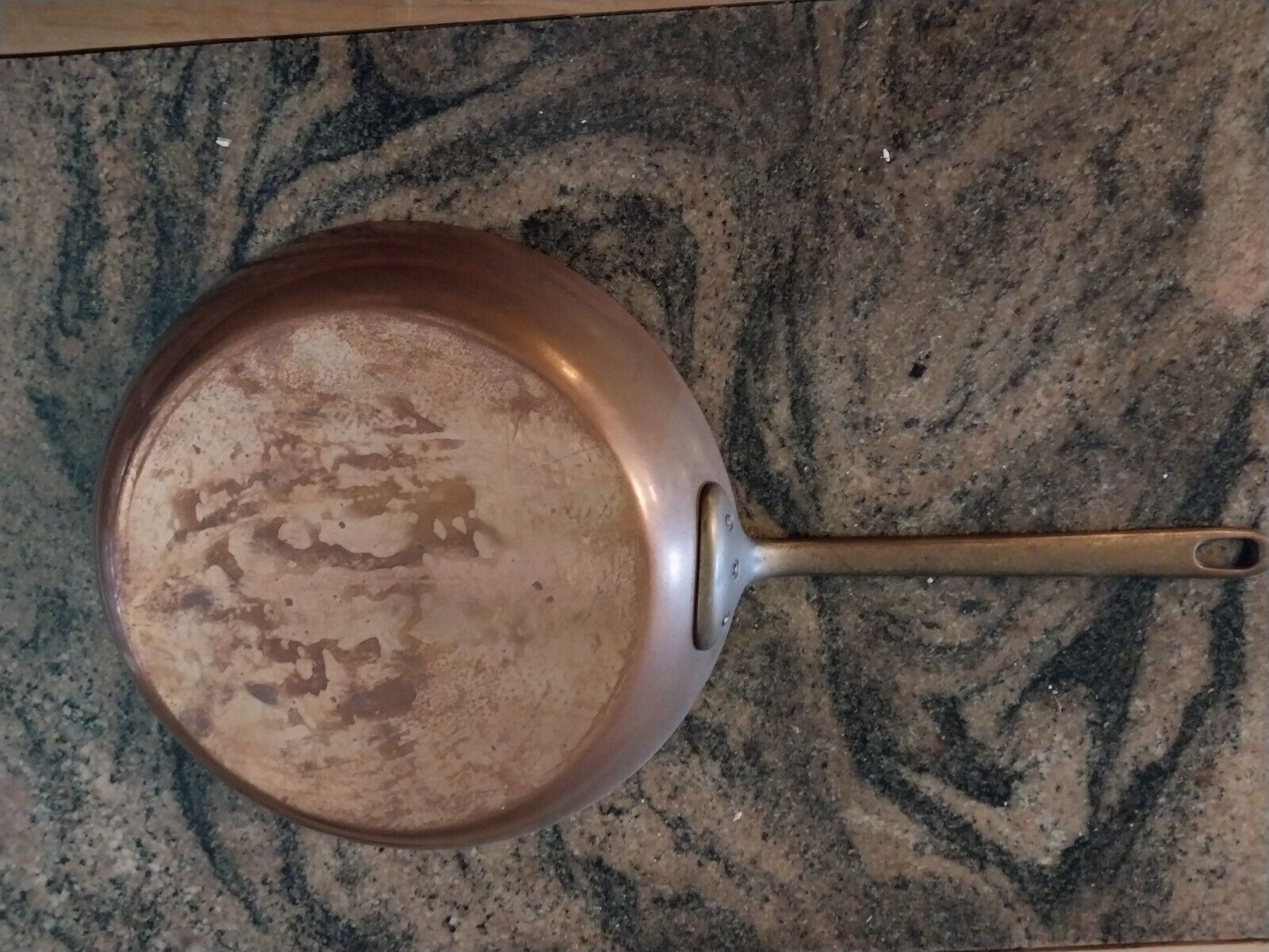 Vintage Copper Skillet frying pan Brass Handle 10” Collectible